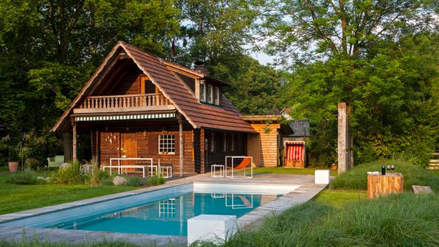 Doğa ve Orman İçinde Ev